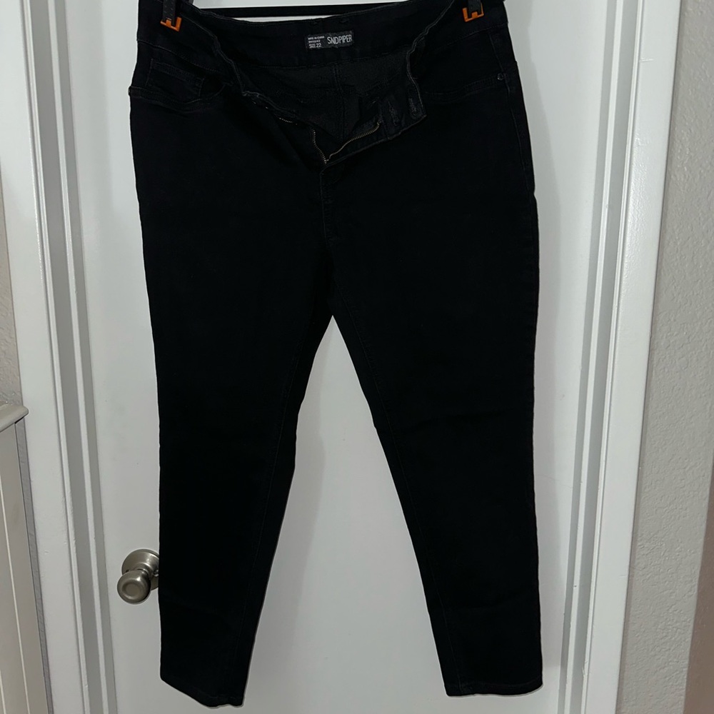 Piper Black Skinny Jeans Stretchy Denim